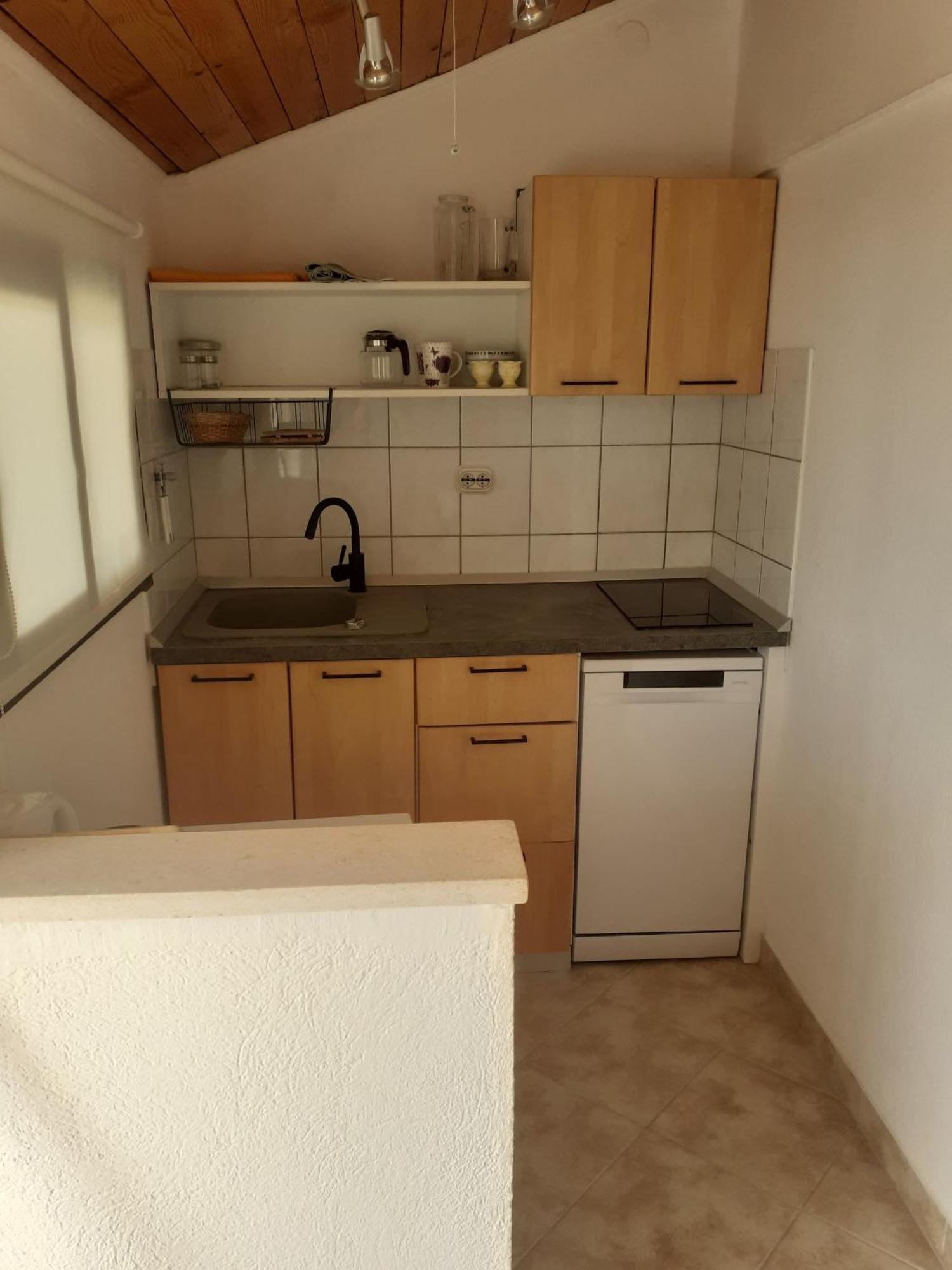 Guesthouse Apartment Bozica Bol Bagian luar foto